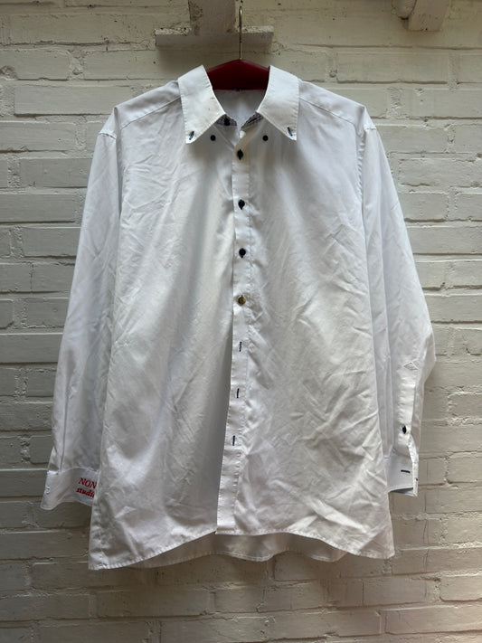 SHIRT - WHITE BLACK BUTTON
