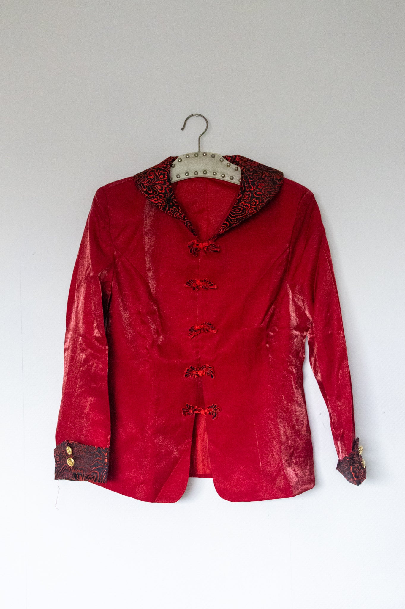 UNIQUE TOP - red black